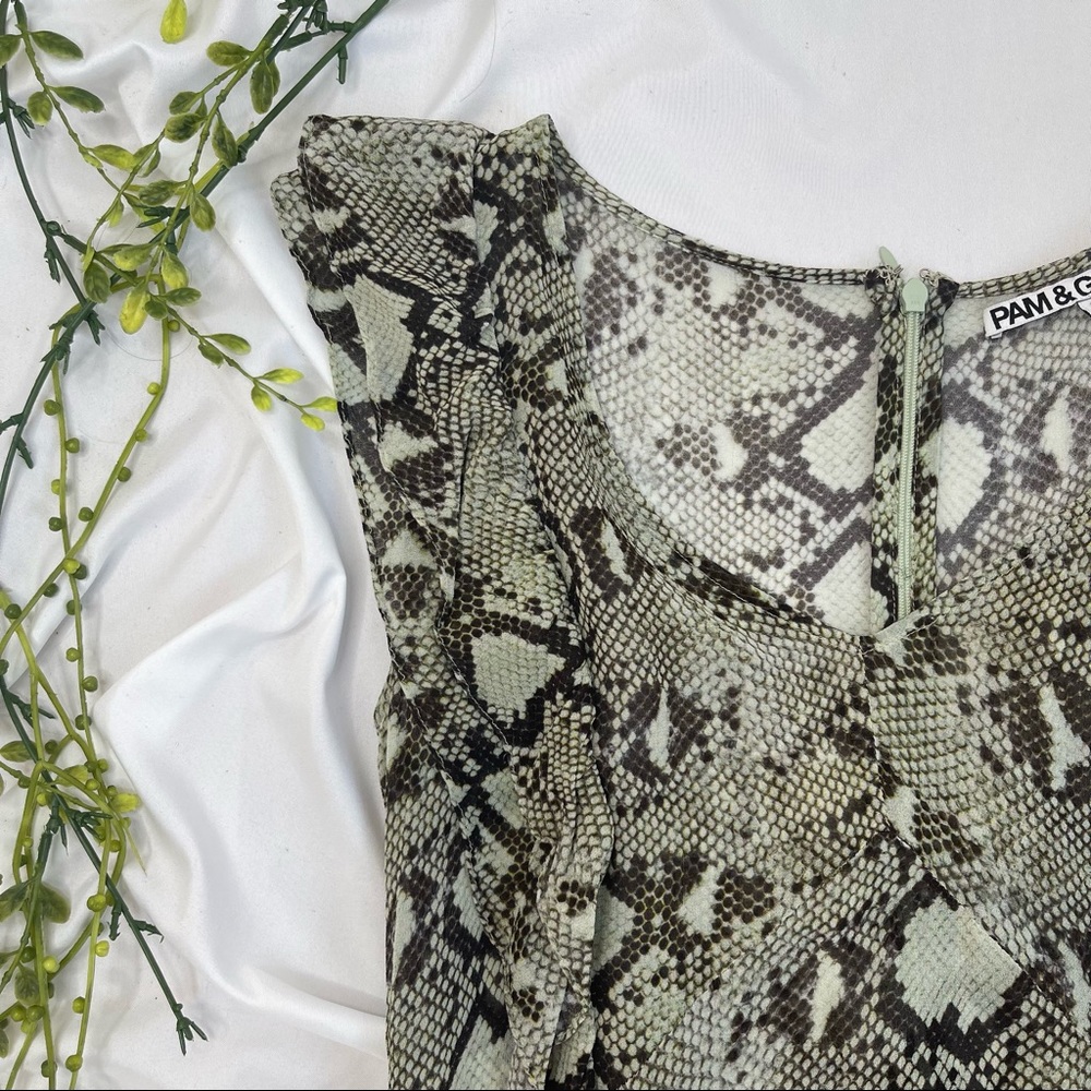 Pam & Gela Python Snake Print Flutter Sleeve Geor… - image 5